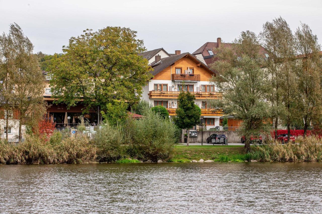 Landgasthof Moser & Restaurant Bootshaus Windorf  Eksteriør bilde
